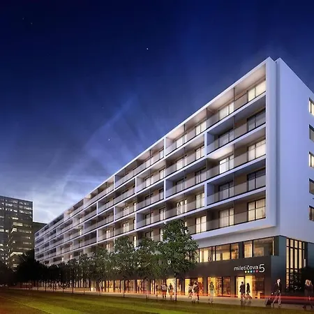 Apartman Free Parking - Adm New Studio, Location *