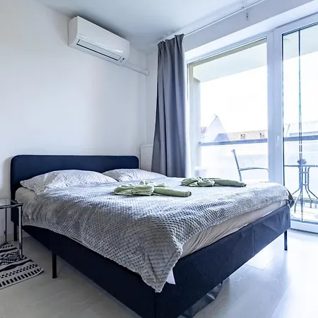 Free Parking - Adm New Studio, Location Apartman Pozsony