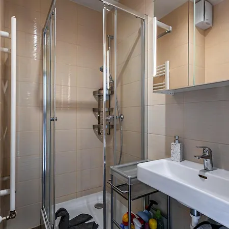 Apartman Free Parking - Adm New Studio, Location